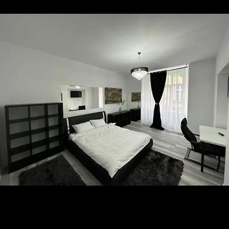 Piata Libertatii Apartament 1 Room Timişoara Eksteriør bilde